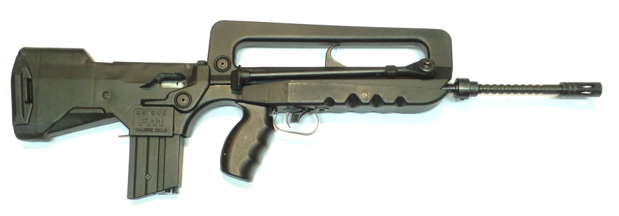 Unique F11 (Famas) calibre 22LR