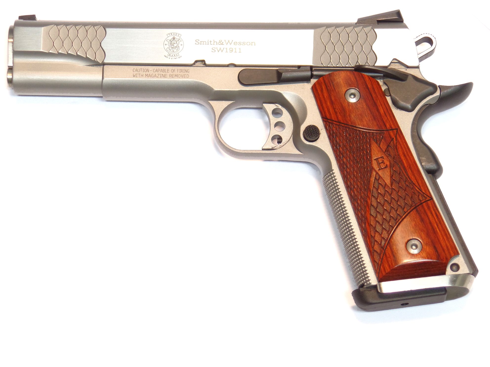 Smith & Wesson - 1911 E Series calibre .45ACP