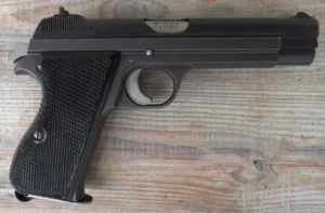 SIG P210-2 CALIBRE 9 PARA