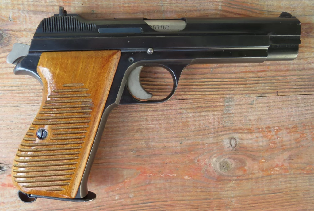 SIG P210-1 PRIVAT CALIBRE 9 PARA